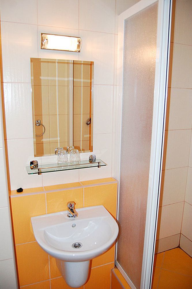 Hotel Lineas Пряшів Екстер'єр фото